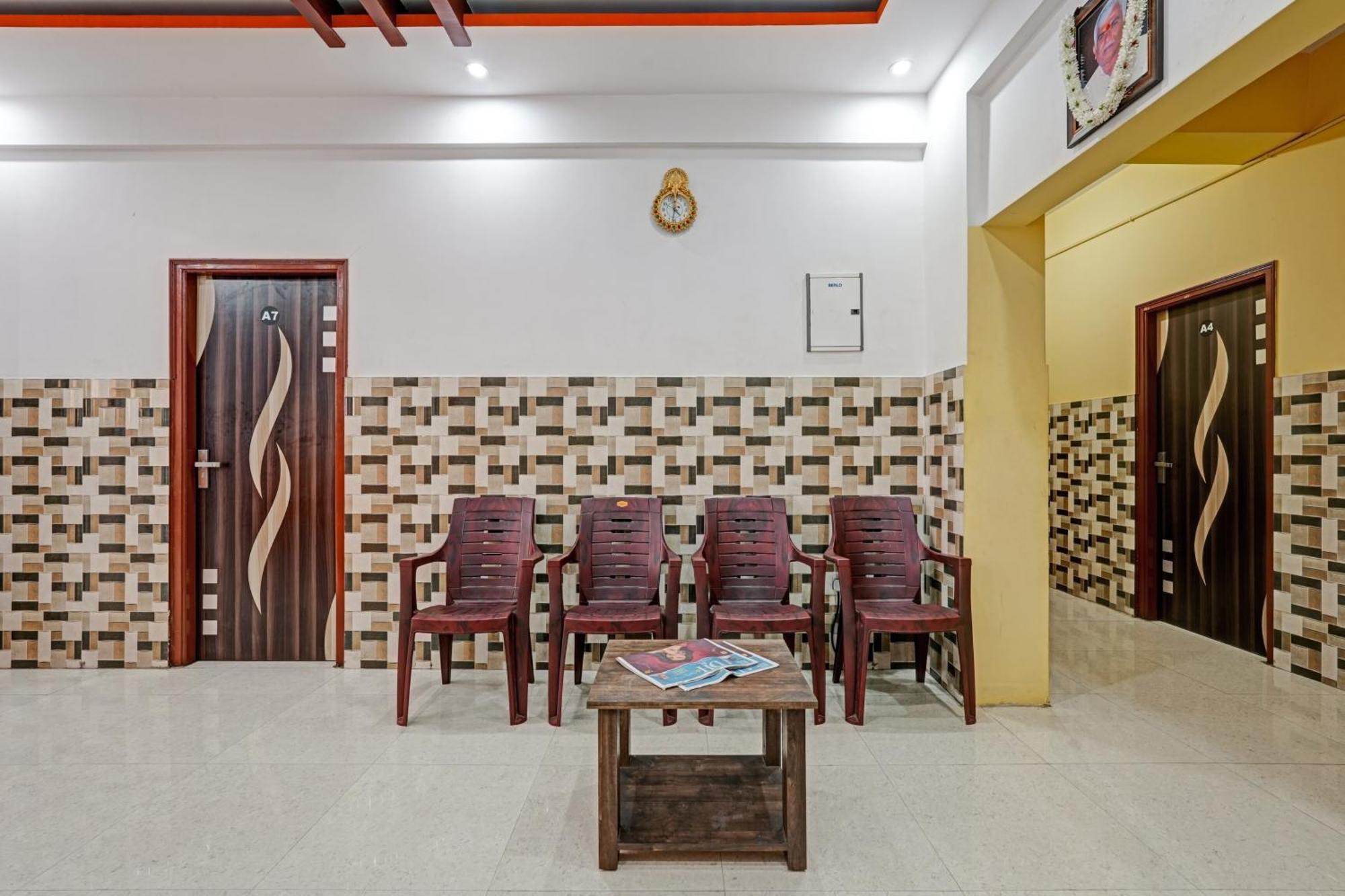 Spot On Anugraha Residency Hotel Kumbalgod Eksteriør billede