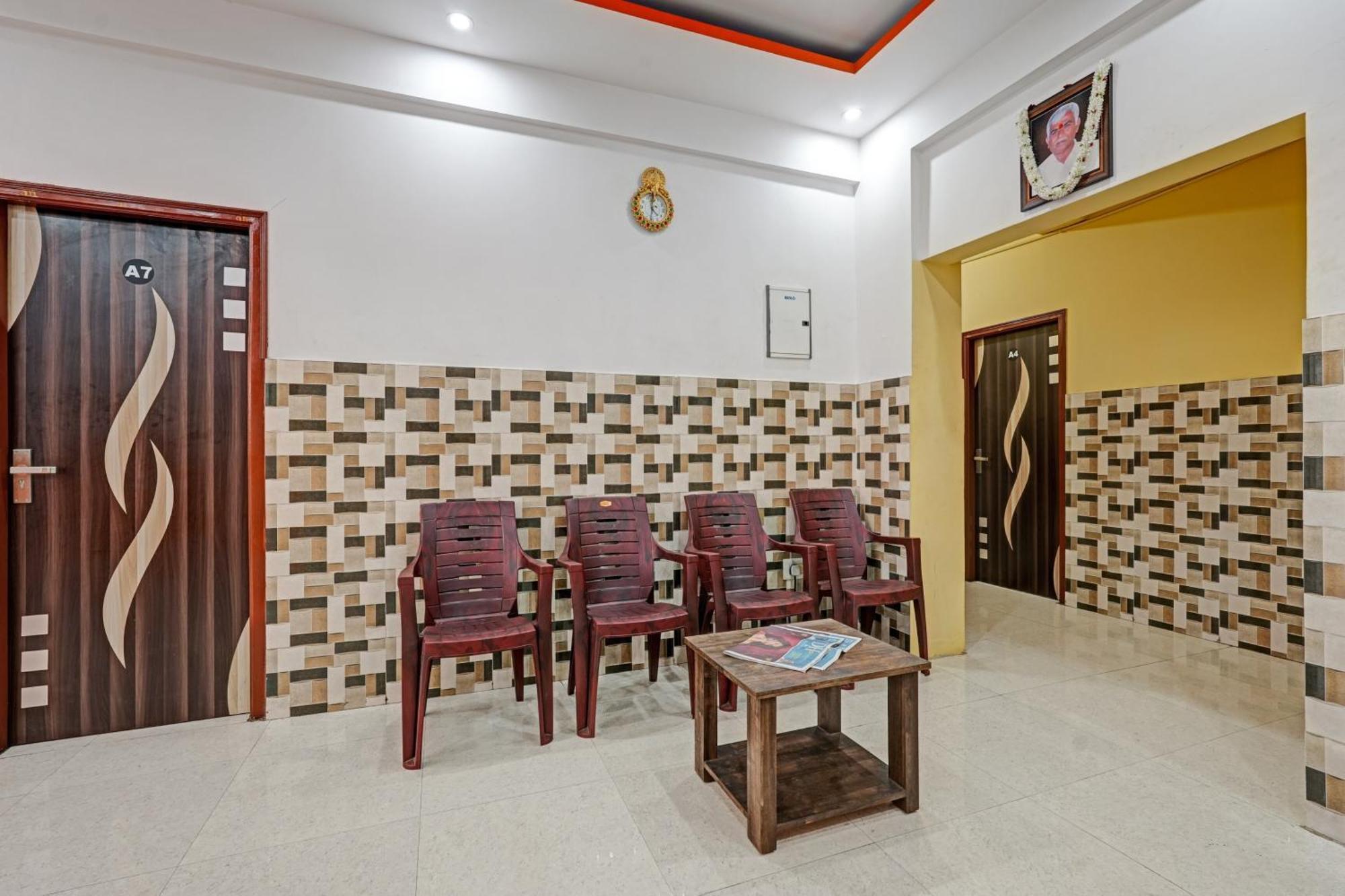 Spot On Anugraha Residency Hotel Kumbalgod Eksteriør billede