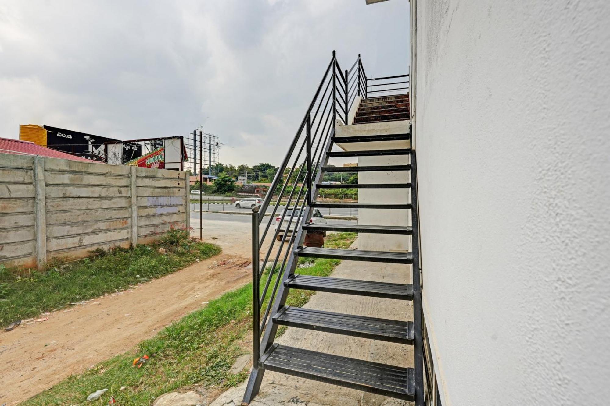 Spot On Anugraha Residency Hotel Kumbalgod Eksteriør billede