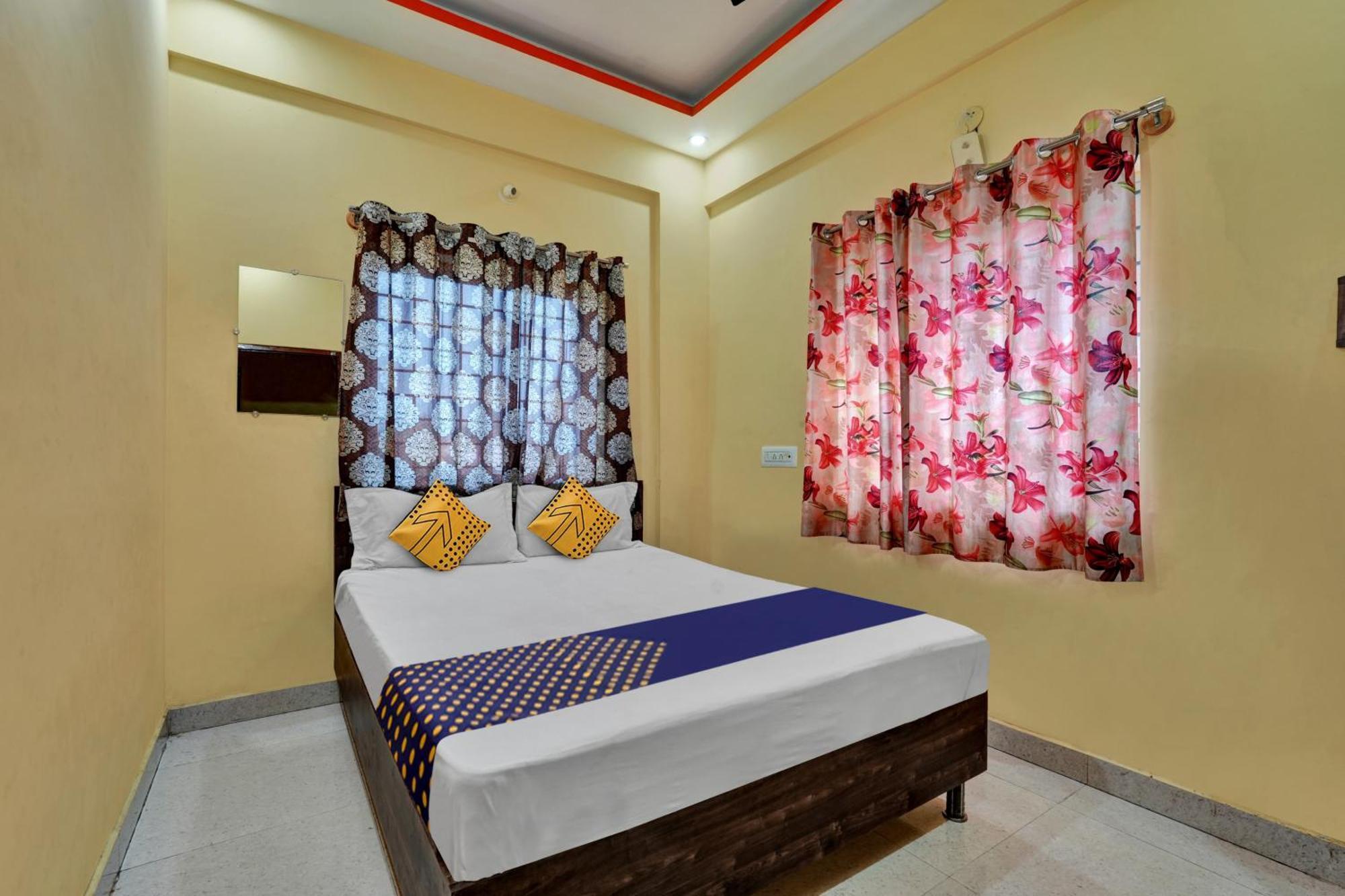 Spot On Anugraha Residency Hotel Kumbalgod Eksteriør billede
