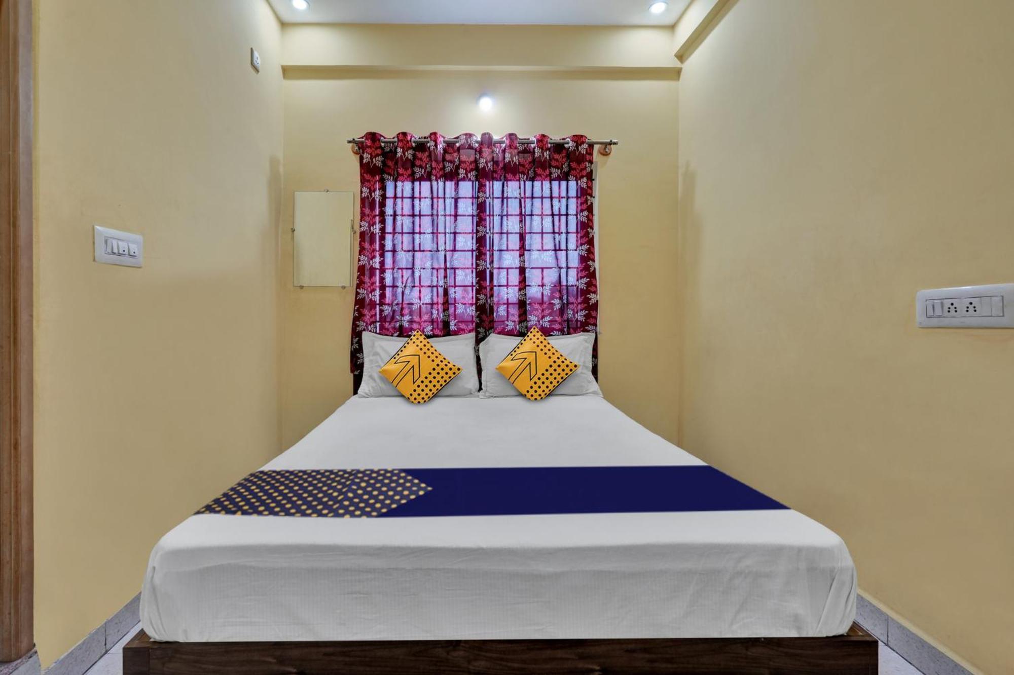 Spot On Anugraha Residency Hotel Kumbalgod Eksteriør billede